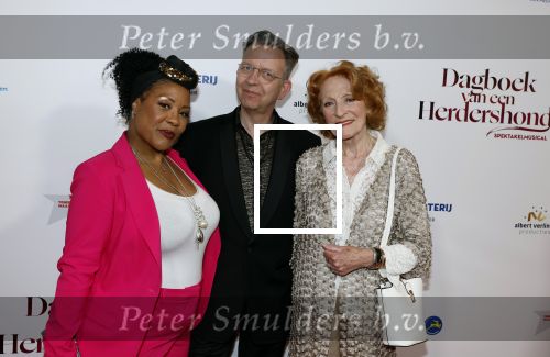 Maastricht 8 mei 2022
Premiere dagboek van en herdershond in het MECC .
Gerrie v d Klei
