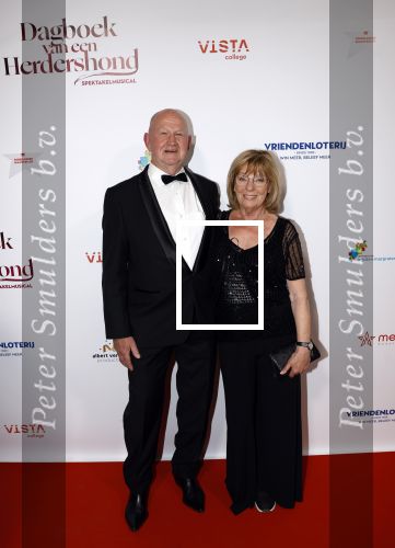 Maastricht 8 mei 2022
Premiere dagboek van en herdershond in het MECC .
Getty kaspers kwam met haar partner