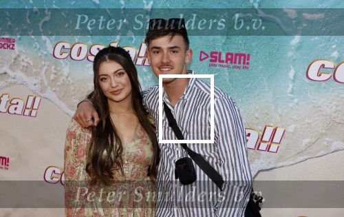 Amsterdam 20 april 2022
Premiere Costa in Tuschinski. Castleden oa , Katja Schuurman Abbey Hoes Soy Kroon Stephanie v Eer Oscar Aerts Sinan Eroglu Roeland Fernhout Tina de Bruin en Lisa Zweerman . De regisseur is Jon Karhaus en Diederik Jekel heeft het script geschreven. Gioia Parijs en Luca Ferron