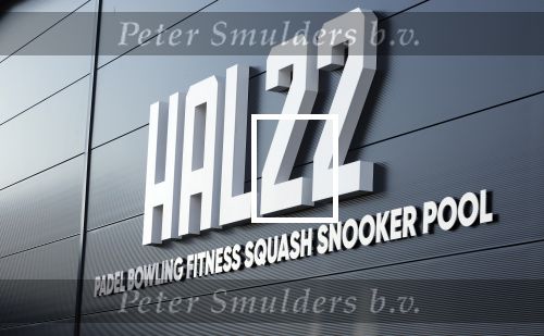 Utrecht 24 april 2022
Opening hal 22.        ( Padel bowling fitness en squash)
De eigenaren zijn Marco v Basten Frank Rijkaard Perry Overeem Barry Atsma en Edwin Oosterlaar.
