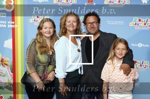Amsterdam 1 mei 2022
Premiere 2 kleine kleutertjes bedacht door Jan Smit 
Hilke Bierman en partner Thijs v Aken van Aken en dochter Saar