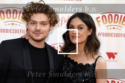 Amsterdam 10 mei 2022
Premiere Foodies in Tuschinski met oa Ilse warringa Holly Brood Sanne Langelaar Sanne Vogel Sinan Eroglu Quiah Shilue Roue Verveer en Johanna Hagen. Holly en Soy Kroon
