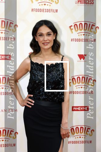Amsterdam 10 mei 2022
Premiere Foodies in Tuschinski met oa Ilse warringa Holly Brood Sanne Langelaar Sanne Vogel Sinan Eroglu Quiah Shilue Roue Verveer en Johanna Hagen. Holly en Soy Kroon