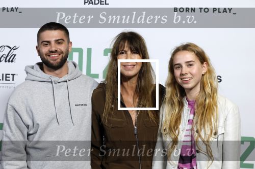 Utrecht 24 april 2022
Opening hal 22.        ( Padel bowling fitness en squash)
De eigenaren zijn Marco v Basten Frank Rijkaard Parry Overeem Barry Atsma en Edwin Oosterlaar. Isa Hoes kwam met haar kinderen Merlijn en Vlinder