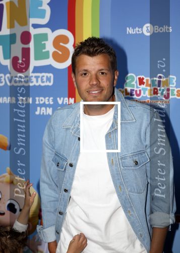 Amsterdam 1 mei 2022
Premiere 2 kleine kleutertjes bedacht door Jan Smit .
Jaap Reesema en Kim Kotter kwam met hun 2 zoons