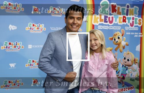 Amsterdam 1 mei 2022
Premiere 2 kleine kleutertjes bedacht door Jan Smit . Jan kwam met zijn vrouw Liza en kinderen Fem Emma en zoon Senn