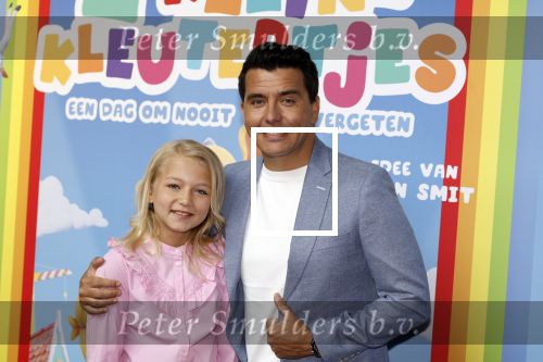 Amsterdam 1 mei 2022
Premiere 2 kleine kleutertjes bedacht door Jan Smit . Jan kwam met zijn vrouw Liza en kinderen Fem Emma en zoon Senn
