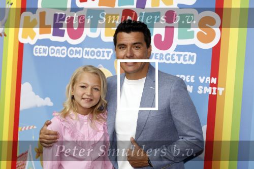 Amsterdam 1 mei 2022
Premiere 2 kleine kleutertjes bedacht door Jan Smit . Jan kwam met zijn vrouw Liza en kinderen Fem Emma en zoon Senn