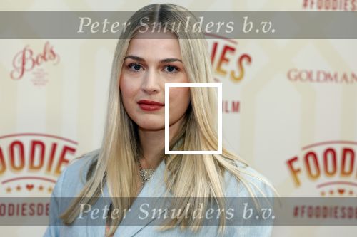 Amsterdam 10 mei 2022
Premiere Foodies in Tuschinski met oa Ilse warringa Holly Brood Sanne Langelaar Sanne Vogel Sinan Eroglu Quiah Shilue Roue Verveer en Johanna Hagen.