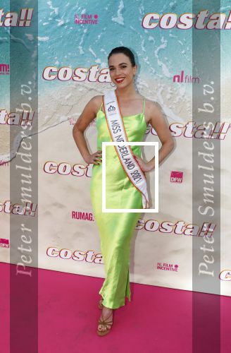 Amsterdam 20 april 2022
Premiere Costa in Tuschinski. Castleden oa , Katja Schuurman Abbey Hoes Soy Kroon Stephanie v Eer Oscar Aerts Sinan Eroglu Roeland Fernhout Tina de Bruin en Lisa Zweerman . De regisseur is Jon Karhaus en Diederik Jekel heeft het script geschreven. Julia Sinning