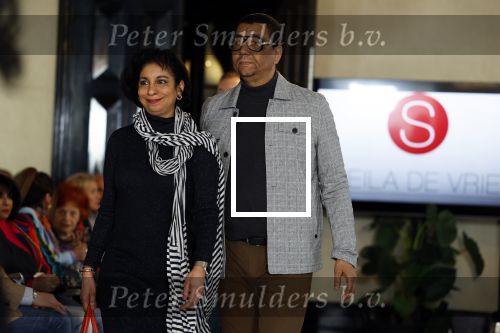Amsterdam 6 april 2022
De 100e modeshow van Sheila de Vries in het college Hotel. Jurgen Raymann met zijn vrouw
oa Denise Boekhoff en Nadia Palesa lopen mee.