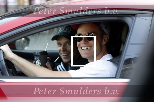 Amsterdam 6 mei 2022
Kaj v d Voort en Koen Weijland samen in de auto in Amsterdam zuid