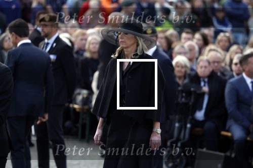 Amsterdam 4 m2i 2022
Dodenherdenking op de dam . Aanwezig oa Koning Willem Alexander Koningin Maxima Mark Rutte en burgemeester Femke Halsema . Kasja Ollongren