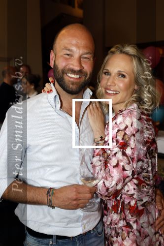 Amsterdam 20 april 2022
Boekpresentatie van Kimberley Klaver bij Dutchess.
Kimberley met haar partner Michel v d Bergh
