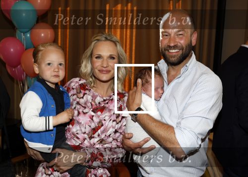 Amsterdam 20 april 2022
Boekpresentatie van Kimberley Klaver bij Dutchess.
Kimberley met haar partner Michel v d Bergh