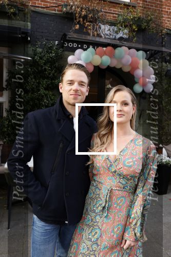 Amsterdam 29 april 2022
Opening Restaurant Poppys van Moise Trustfull Carola Kirschbaum en Britt Scholte in de amsterdamse pijp.
Carola met haar vriend Koen Weijland
