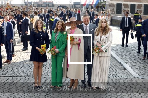 Maastricht 27 april 2022
Koningsdag wordt dit jaar in Maastricht gevierd . Aanwezig Koning Willem Alexander Koningin Maxima Prinses Amalia Prinses Alexia Prinses Ariane Prins Constantijn Prinses Laurentien Prins Maurits Prinses Marilene Prins Bernhard Prinses Annette Prins Floris Prinses Aimee Prins Pieter Christiaan en Prinses Annette.