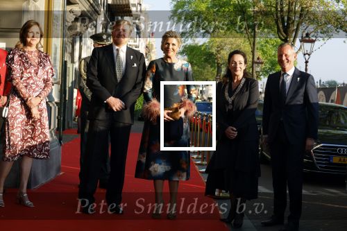 Amsterdam 5 mei 2022
5 mei concert op de amstel bij Carre met oa aanwezig Koning Willem Alexander en Koningin Maxima . Burgemeester Femke Halsema ontvangt het paar.