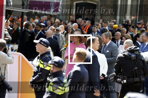 Maastricht 27 april 2022
Koningsdag wordt dit jaar in Maastricht gevierd . Aanwezig Koning Willem Alexander Koningin Maxima Prinses Amalia Prinses Alexia Prinses Ariane Prins Constantijn Prinses Laurentien Prins Maurits Prinses Marilene Prins Bernhard Prinses Annette Prins Floris Prinses Aimee Prins Pieter Christiaan en Prinses Annette.