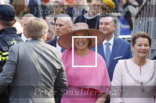 Maastricht 27 april 2022
Koningsdag wordt dit jaar in Maastricht gevierd . Aanwezig Koning Willem Alexander Koningin Maxima Prinses Amalia Prinses Alexia Prinses Ariane Prins Constantijn Prinses Laurentien Prins Maurits Prinses Marilene Prins Bernhard Prinses Annette Prins Floris Prinses Aimee Prins Pieter Christiaan en Prinses Annette.