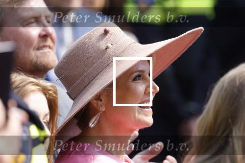 Maastricht 27 april 2022
Koningsdag wordt dit jaar in Maastricht gevierd . Aanwezig Koning Willem Alexander Koningin Maxima Prinses Amalia Prinses Alexia Prinses Ariane Prins Constantijn Prinses Laurentien Prins Maurits Prinses Marilene Prins Bernhard Prinses Annette Prins Floris Prinses Aimee Prins Pieter Christiaan en Prinses Annette.