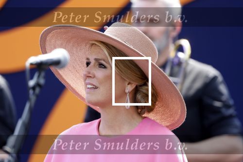 Maastricht 27 april 2022
Koningsdag wordt dit jaar in Maastricht gevierd . Aanwezig Koning Willem Alexander Koningin Maxima Prinses Amalia Prinses Alexia Prinses Ariane Prins Constantijn Prinses Laurentien Prins Maurits Prinses Marilene Prins Bernhard Prinses Annette Prins Floris Prinses Aimee Prins Pieter Christiaan en Prinses Annette.