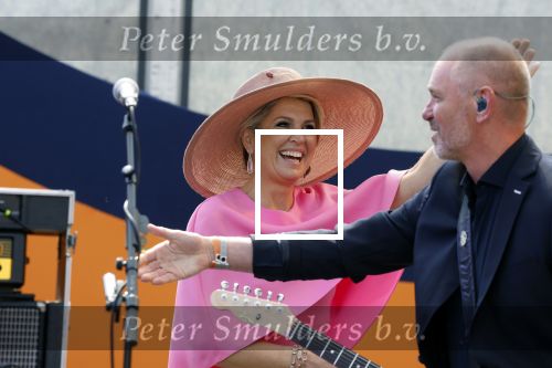 Maastricht 27 april 2022
Koningsdag wordt dit jaar in Maastricht gevierd . Aanwezig Koning Willem Alexander Koningin Maxima Prinses Amalia Prinses Alexia Prinses Ariane Prins Constantijn Prinses Laurentien Prins Maurits Prinses Marilene Prins Bernhard Prinses Annette Prins Floris Prinses Aimee Prins Pieter Christiaan en Prinses Annette.