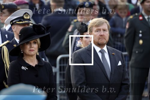 Amsterdam 4 m2i 2022
Dodenherdenking op de dam . Aanwezig oa Koning Willem Alexander Koningin Maxima Mark Rutte en burgemeester Femke Halsema .