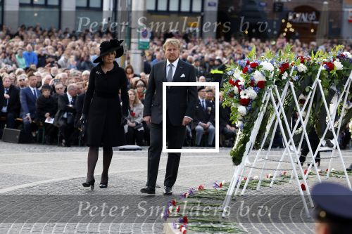 Amsterdam 4 m2i 2022
Dodenherdenking op de dam . Aanwezig oa Koning Willem Alexander Koningin Maxima Mark Rutte en burgemeester Femke Halsema .