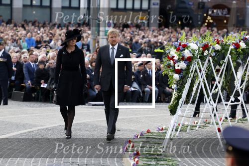 Amsterdam 4 m2i 2022
Dodenherdenking op de dam . Aanwezig oa Koning Willem Alexander Koningin Maxima Mark Rutte en burgemeester Femke Halsema .