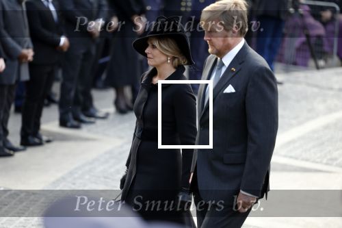 Amsterdam 4 m2i 2022
Dodenherdenking op de dam . Aanwezig oa Koning Willem Alexander Koningin Maxima Mark Rutte en burgemeester Femke Halsema .