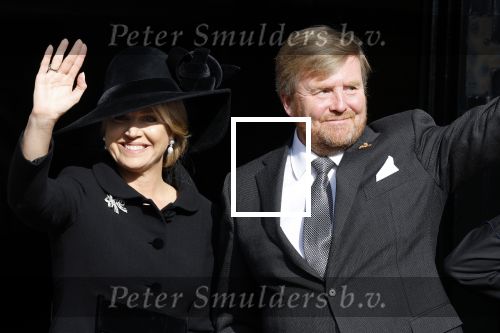 Amsterdam 4 m2i 2022
Dodenherdenking op de dam . Aanwezig oa Koning Willem Alexander Koningin Maxima Mark Rutte en burgemeester Femke Halsema .