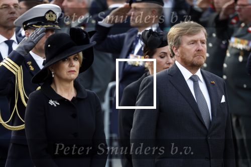 Amsterdam 4 m2i 2022
Dodenherdenking op de dam . Aanwezig oa Koning Willem Alexander Koningin Maxima Mark Rutte en burgemeester Femke Halsema .