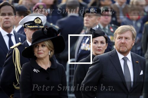 Amsterdam 4 m2i 2022
Dodenherdenking op de dam . Aanwezig oa Koning Willem Alexander Koningin Maxima Mark Rutte en burgemeester Femke Halsema .