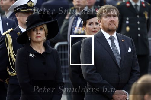 Amsterdam 4 m2i 2022
Dodenherdenking op de dam . Aanwezig oa Koning Willem Alexander Koningin Maxima Mark Rutte en burgemeester Femke Halsema .