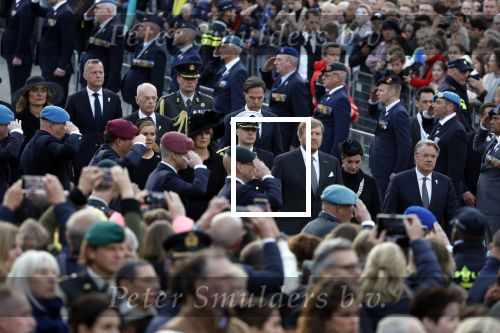 Amsterdam 4 m2i 2022
Dodenherdenking op de dam . Aanwezig oa Koning Willem Alexander Koningin Maxima Mark Rutte en burgemeester Femke Halsema .