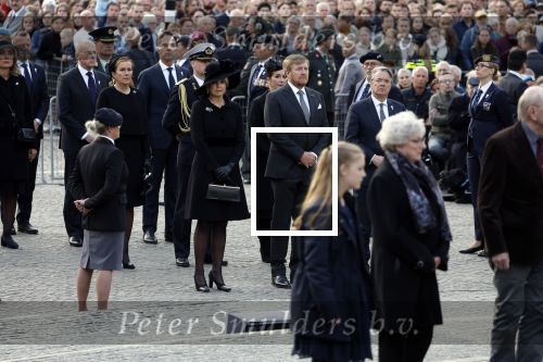 Amsterdam 4 m2i 2022
Dodenherdenking op de dam . Aanwezig oa Koning Willem Alexander Koningin Maxima Mark Rutte en burgemeester Femke Halsema .