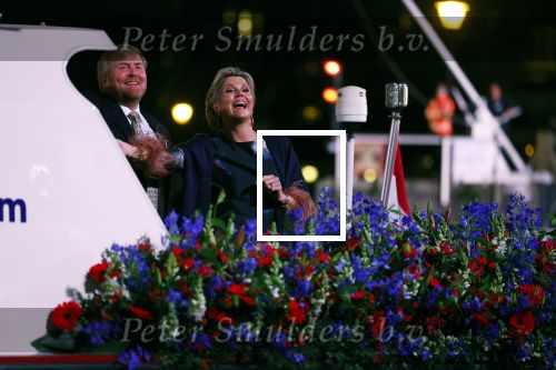 Amsterdam 5 mei 2022
5 mei concert op de amstel bij Carre met oa aanwezig Koning Willem Alexander en Koningin Maxima .
