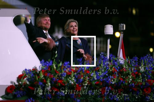 Amsterdam 5 mei 2022
5 mei concert op de amstel bij Carre met oa aanwezig Koning Willem Alexander en Koningin Maxima .