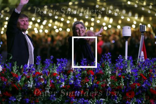 Amsterdam 5 mei 2022
5 mei concert op de amstel bij Carre met oa aanwezig Koning Willem Alexander en Koningin Maxima .