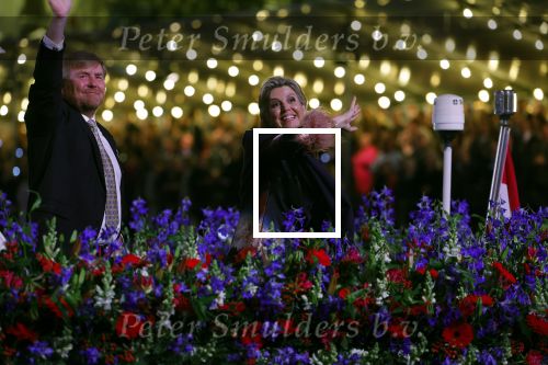 Amsterdam 5 mei 2022
5 mei concert op de amstel bij Carre met oa aanwezig Koning Willem Alexander en Koningin Maxima .