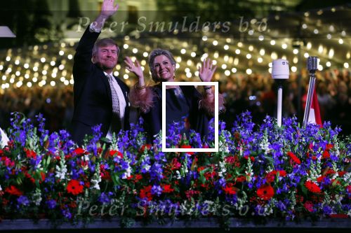 Amsterdam 5 mei 2022
5 mei concert op de amstel bij Carre met oa aanwezig Koning Willem Alexander en Koningin Maxima .