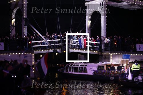 Amsterdam 5 mei 2022
5 mei concert op de amstel bij Carre met oa aanwezig Koning Willem Alexander en Koningin Maxima .