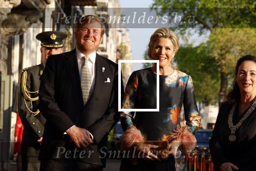 Amsterdam 5 mei 2022
5 mei concert op de amstel bij Carre met oa aanwezig Koning Willem Alexander en Koningin Maxima .