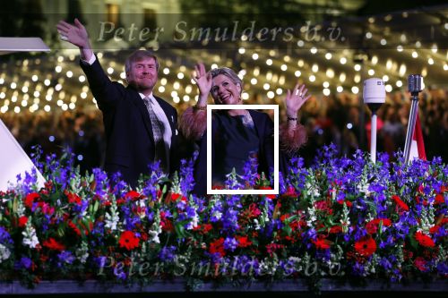 Amsterdam 5 mei 2022
5 mei concert op de amstel bij Carre met oa aanwezig Koning Willem Alexander en Koningin Maxima .