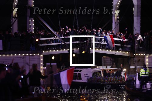 Amsterdam 5 mei 2022
5 mei concert op de amstel bij Carre met oa aanwezig Koning Willem Alexander en Koningin Maxima .