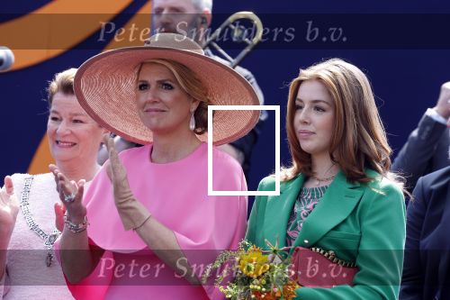 Maastricht 27 april 2022
Koningsdag wordt dit jaar in Maastricht gevierd . Aanwezig Koning Willem Alexander Koningin Maxima Prinses Amalia Prinses Alexia Prinses Ariane Prins Constantijn Prinses Laurentien Prins Maurits Prinses Marilene Prins Bernhard Prinses Annette Prins Floris Prinses Aimee Prins Pieter Christiaan en Prinses Annette.