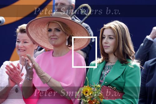 Maastricht 27 april 2022
Koningsdag wordt dit jaar in Maastricht gevierd . Aanwezig Koning Willem Alexander Koningin Maxima Prinses Amalia Prinses Alexia Prinses Ariane Prins Constantijn Prinses Laurentien Prins Maurits Prinses Marilene Prins Bernhard Prinses Annette Prins Floris Prinses Aimee Prins Pieter Christiaan en Prinses Annette.
