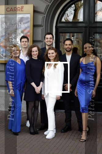 Amsterdam 19 april 2022
Castpresentatie van Les Miserables met oa Sem Gerritsma, Channah Hewitt Mark Roy Luykx Ellen Pieters Milan van Waardenburg Freek Bartels Vajen van den Bosch Producenten Hans Cornelissen en Ruud de Graaf in Koninklijk Theater Carre.