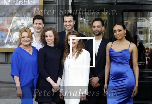 Amsterdam 19 april 2022
Castpresentatie van Les Miserables met oa Sem Gerritsma, Channah Hewitt Mark Roy Luykx Ellen Pieters Milan van Waardenburg Freek Bartels Vajen van den Bosch Producenten Hans Cornelissen en Ruud de Graaf in Koninklijk Theater Carre.